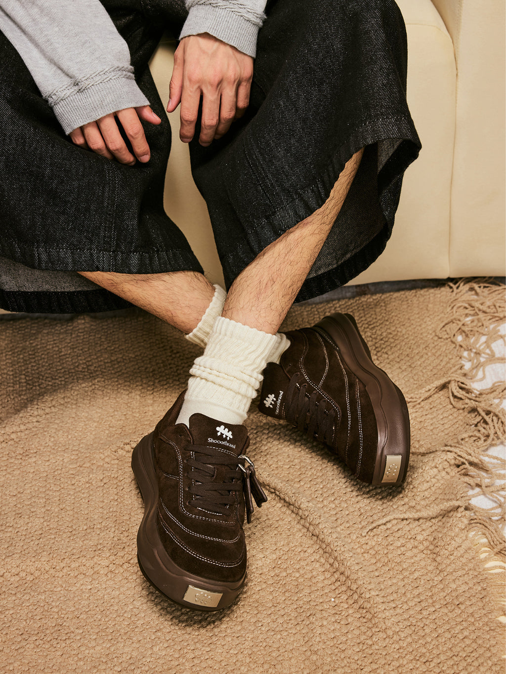 Varied Sneakers Brown